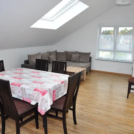 Apartahotel Ebersheim Luxus Plaza 3*
