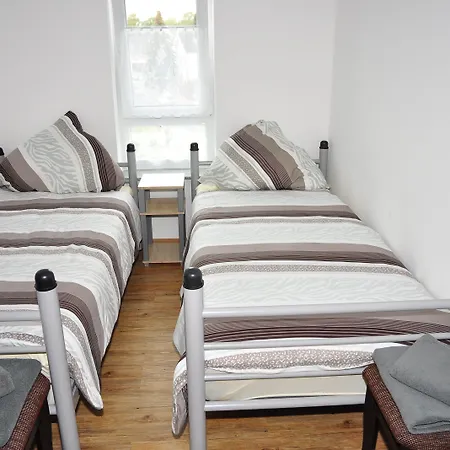 Apartahotel Ebersheim Luxus Plaza 3*