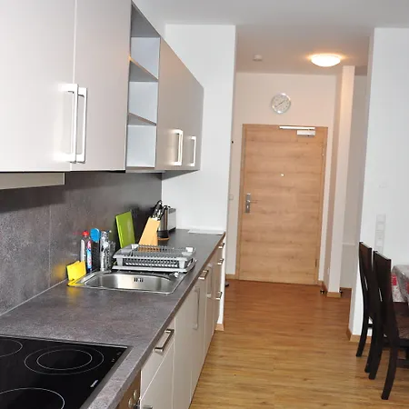 Apartahotel Ebersheim Luxus Plaza 3*