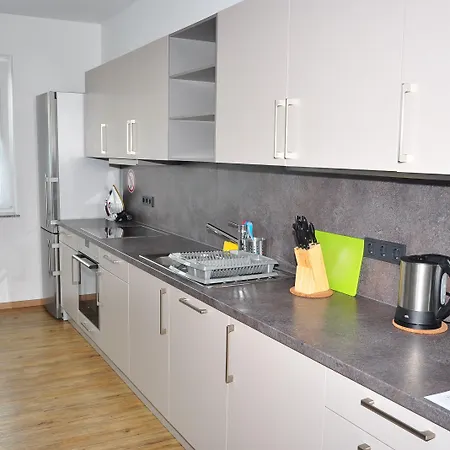 Ebersheim Luxus Plaza 3* Maguncia
