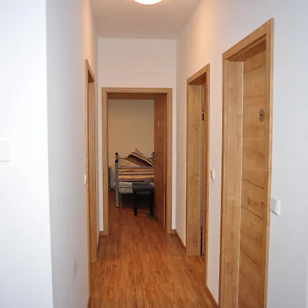 Ebersheim Luxus Plaza 3*