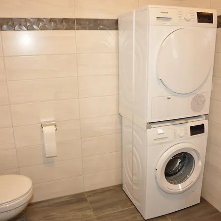 Hotel apartamentowy Ebersheim Luxus Plaza