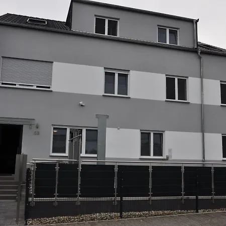 Ebersheim Luxus Plaza Apartahotel