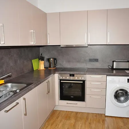 Hotel apartamentowy Ebersheim Luxus Plaza 3*