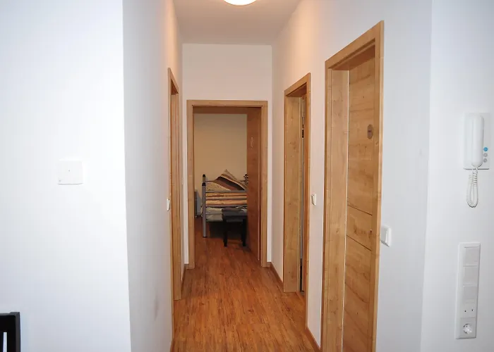 Ebersheim Luxus Plaza 3*