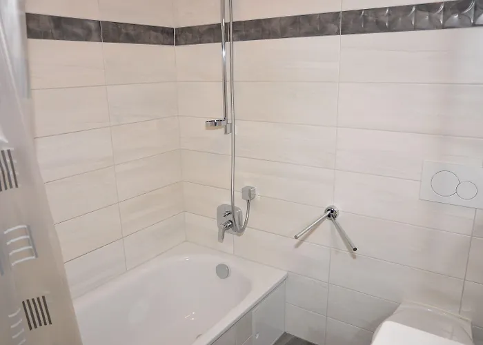 Ebersheim Luxus Plaza 3*